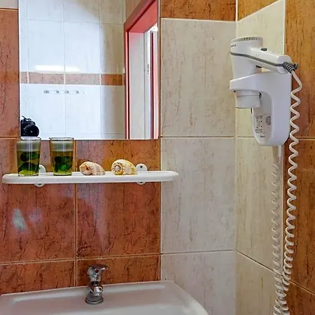 Koga Bed & Breakfast 3*